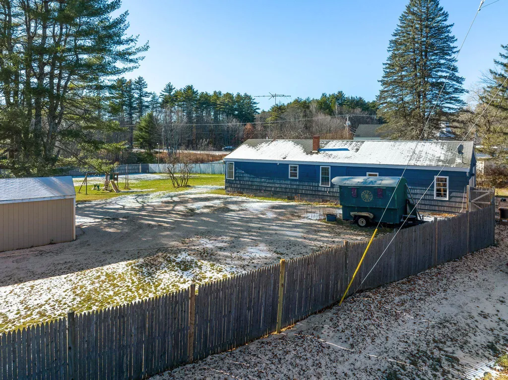 14 Province Road Barrington NH 03825