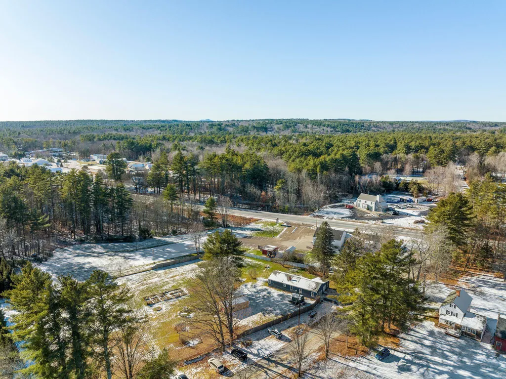 14 Province Road Barrington NH 03825