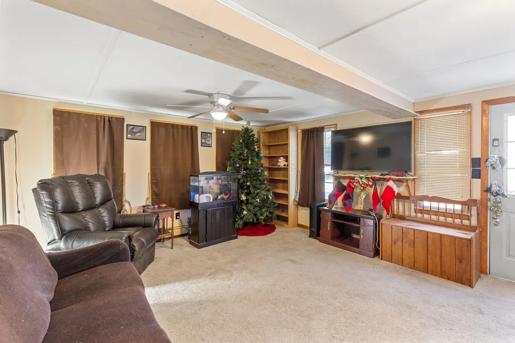 14 Province Road Barrington NH 03825