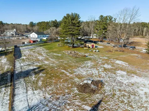 14 Province Road Barrington NH 03825