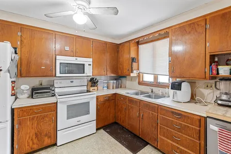 14 Province Road Barrington NH 03825