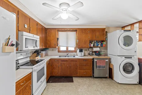 14 Province Road Barrington NH 03825
