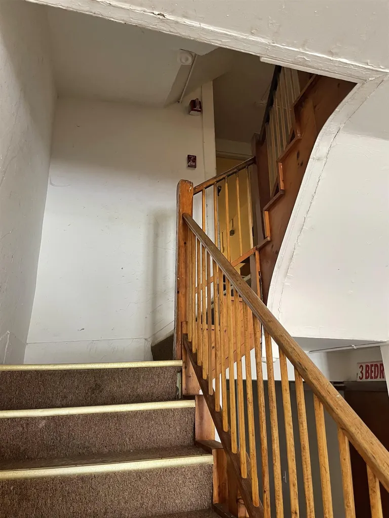 4 Bixby Hill Road Essex VT 05452-2227
