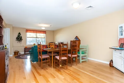 118 Secretariat Way Rochester NH 03867