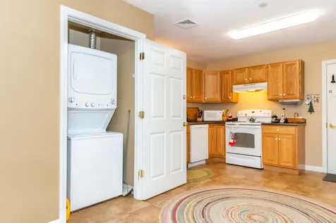 118 Secretariat Way Rochester NH 03867
