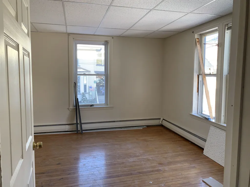 35 Bayview Street Newport City VT 05855