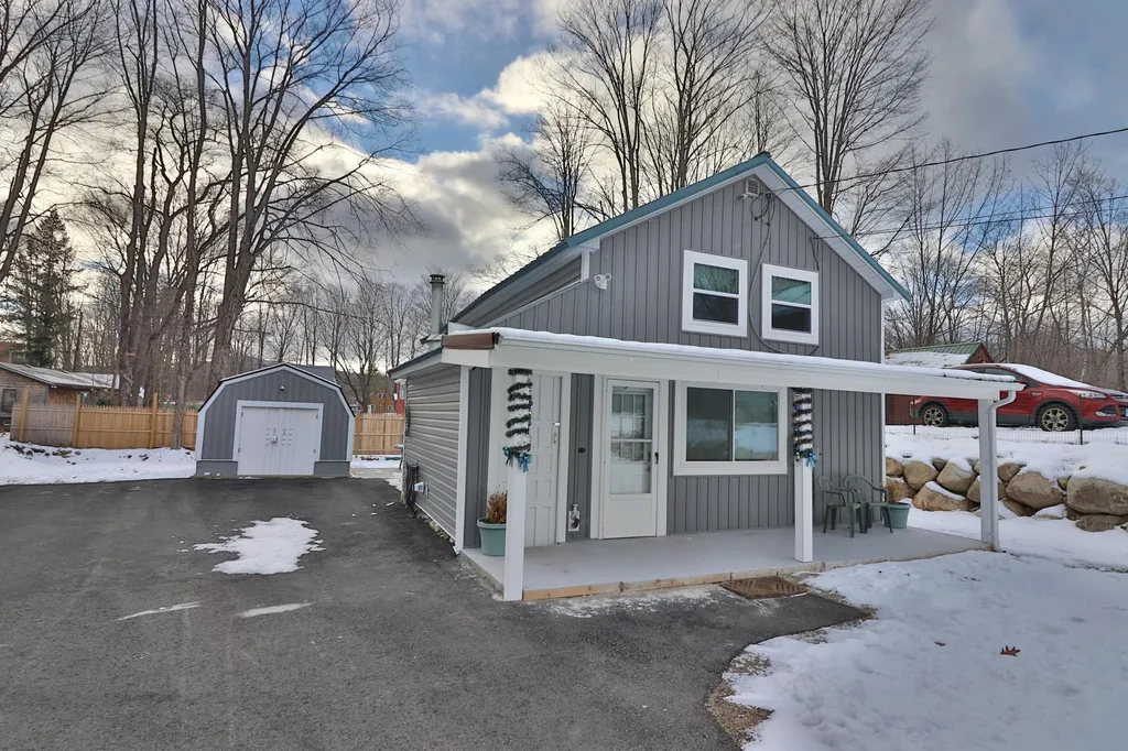 21 Franklin Street Lincoln NH 03251