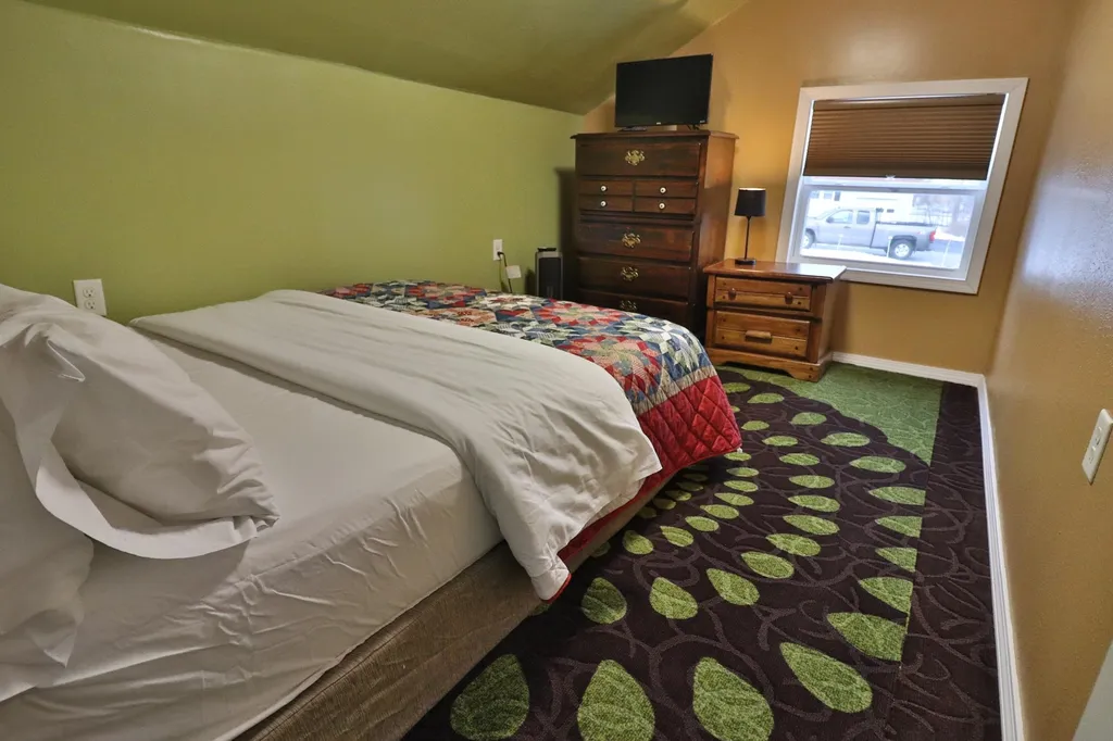 21 Franklin Street Lincoln NH 03251