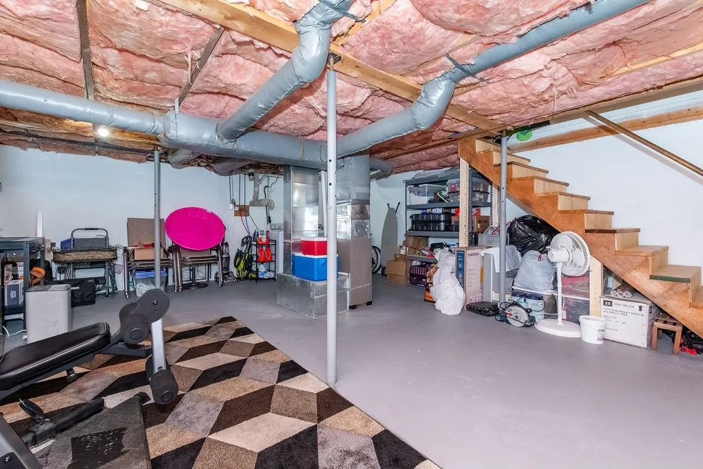 8 Cedarbrook Avenue Rochester NH 03867