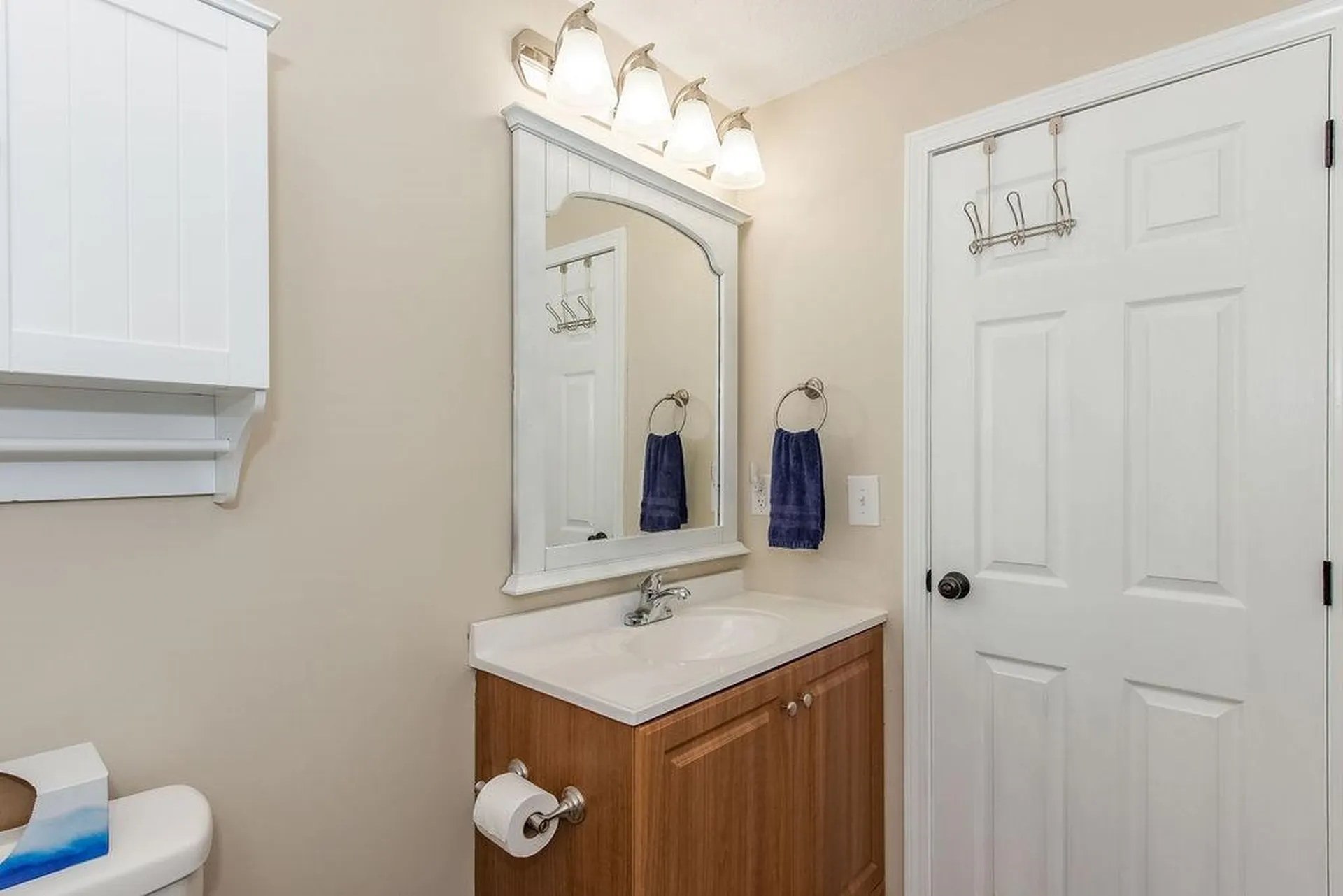 8 Cedarbrook Avenue Rochester NH 03867