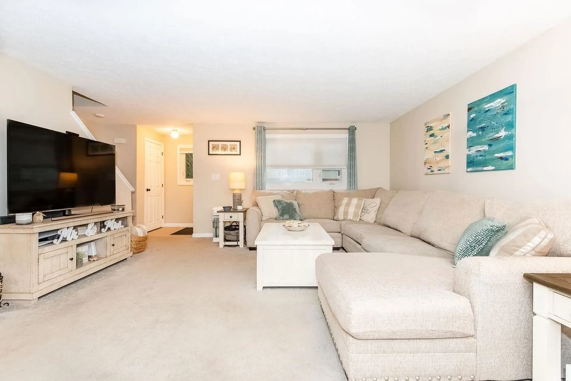 8 Cedarbrook Avenue Rochester NH 03867