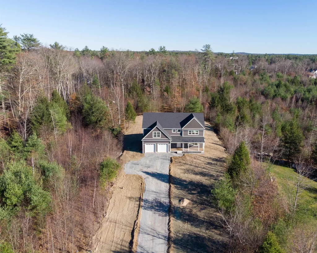 2 Tanya Lane Brentwood NH 03833