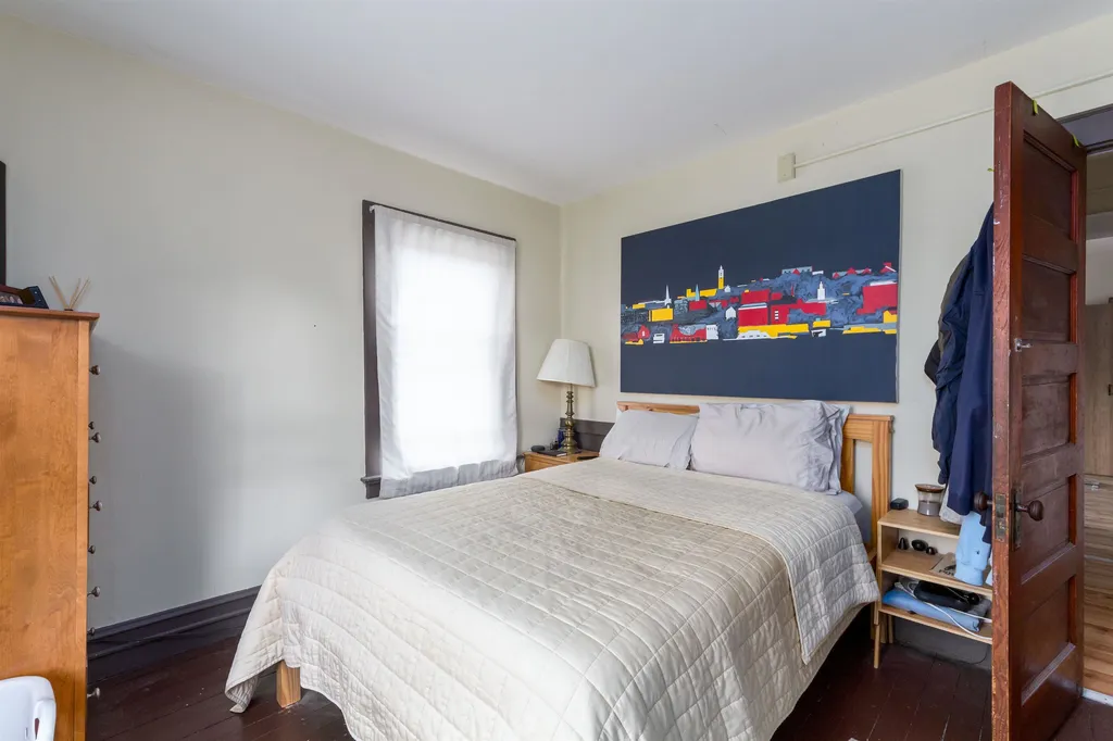 6 Adams Street Burlington VT 05401