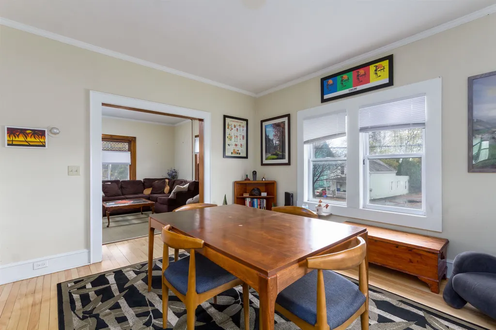 6 Adams Street Burlington VT 05401