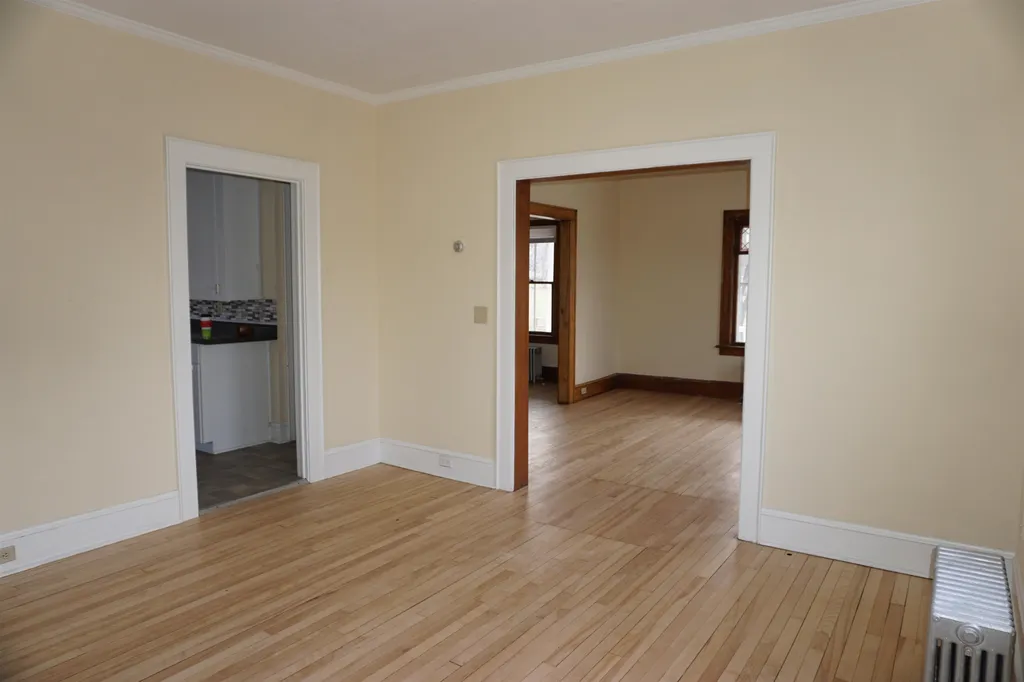 6 Adams Street Burlington VT 05401