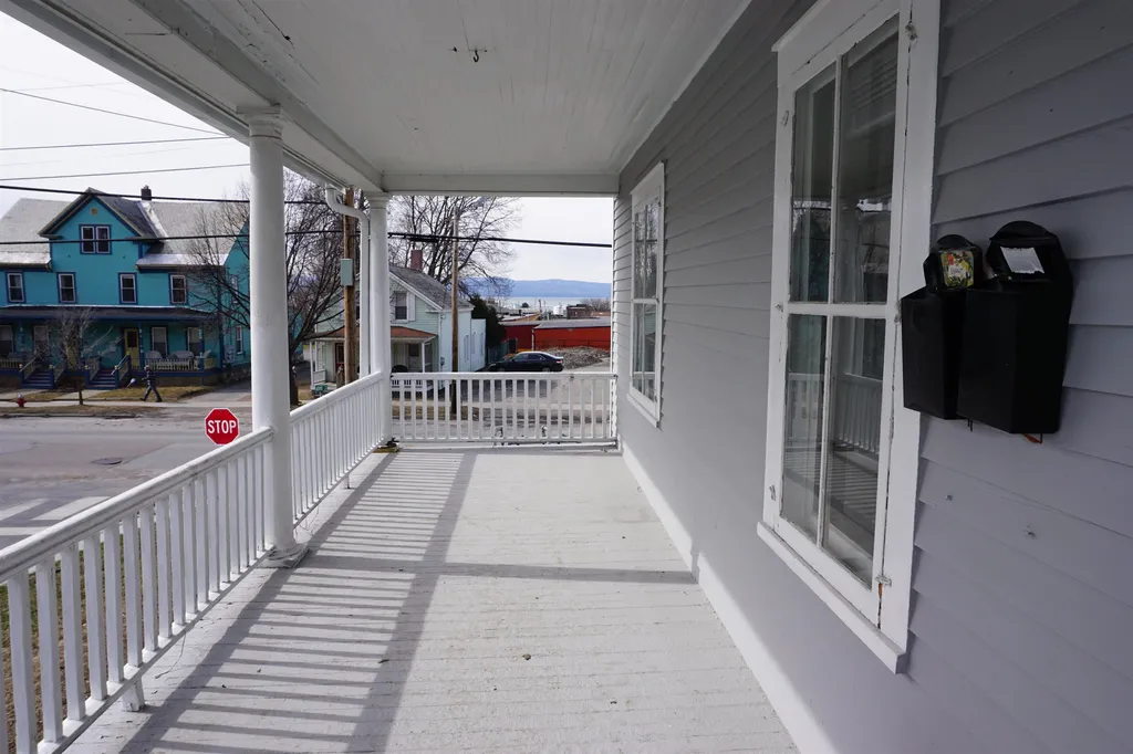 6 Adams Street Burlington VT 05401