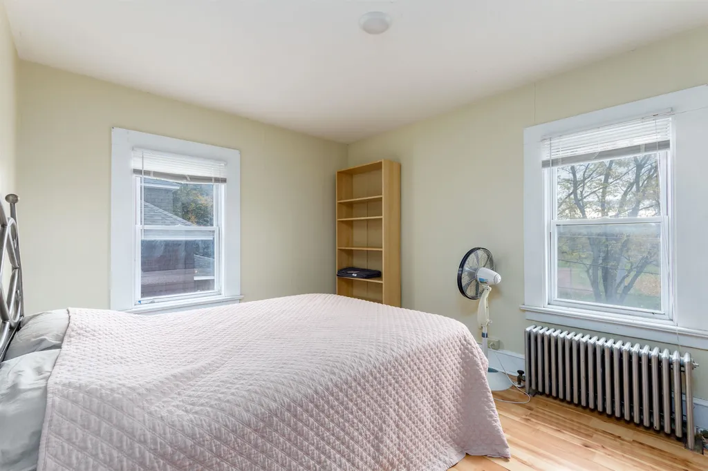 6 Adams Street Burlington VT 05401