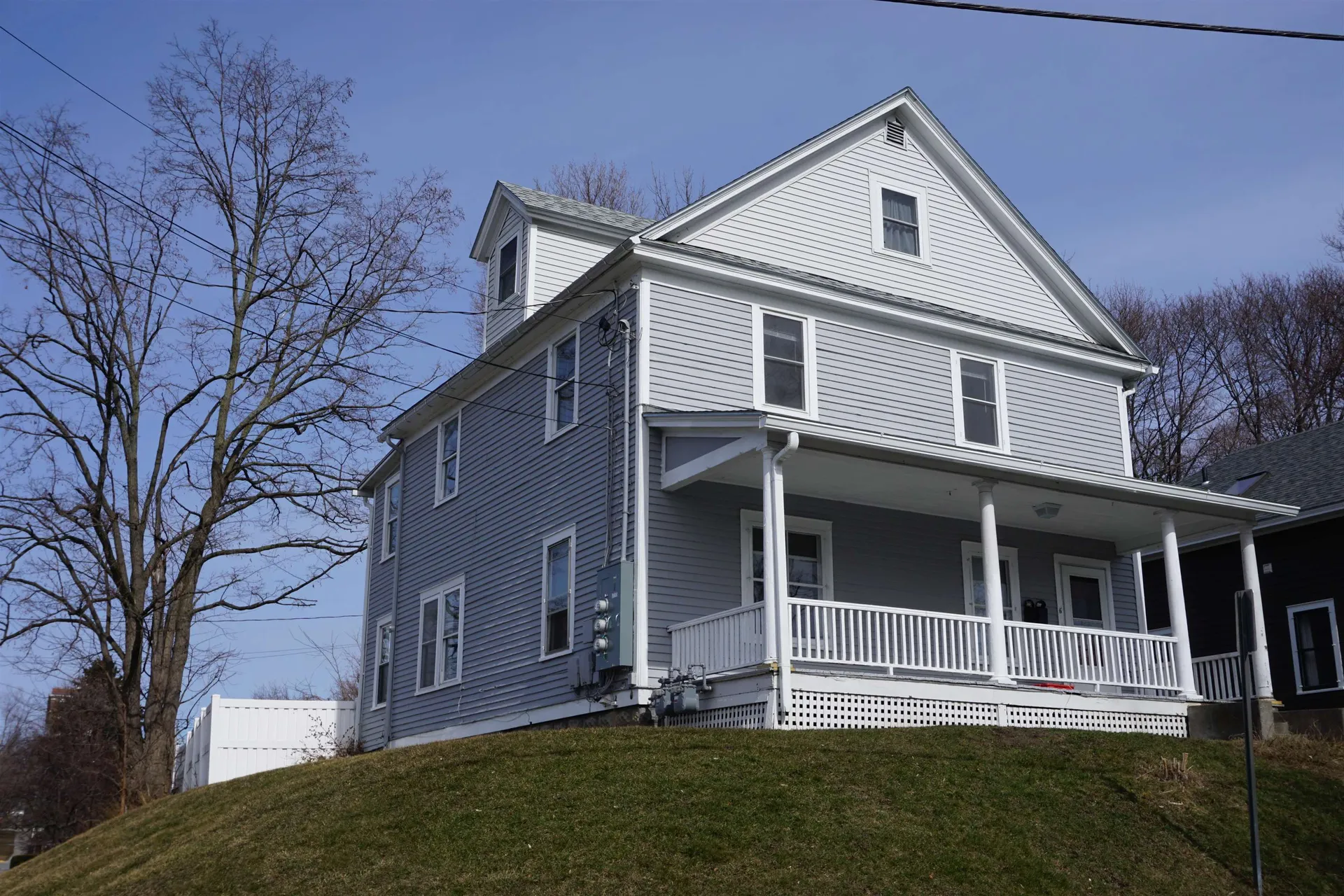 6 Adams Street Burlington VT 05401