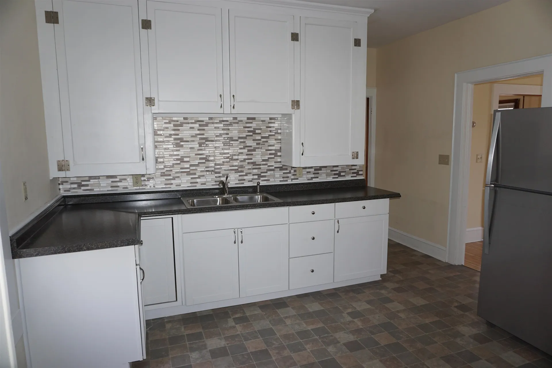 6 Adams Street Burlington VT 05401