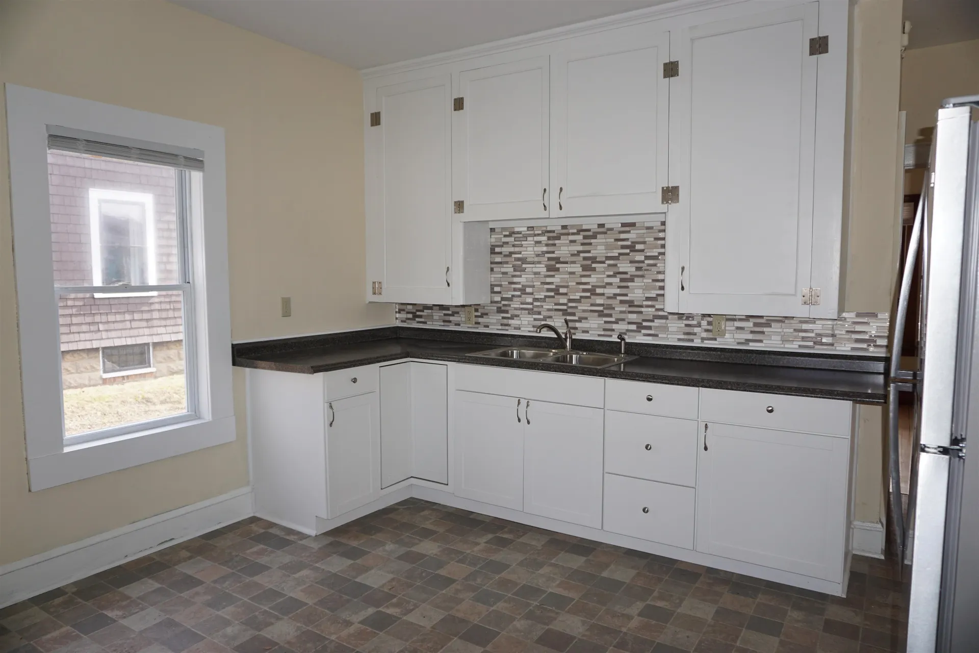 6 Adams Street Burlington VT 05401
