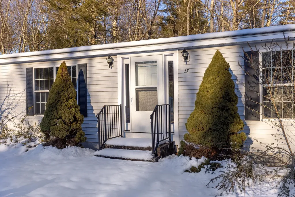 57 Sparrow Drive Barrington NH 03825
