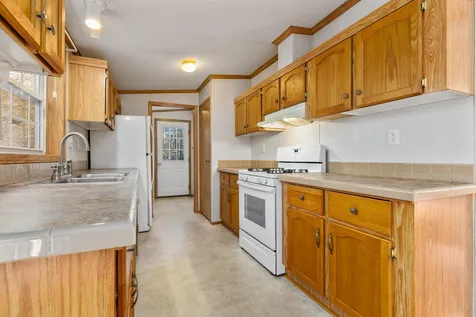 57 Sparrow Drive Barrington NH 03825