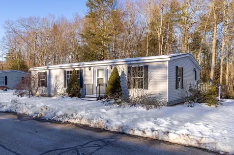 57 Sparrow Drive Barrington NH 03825
