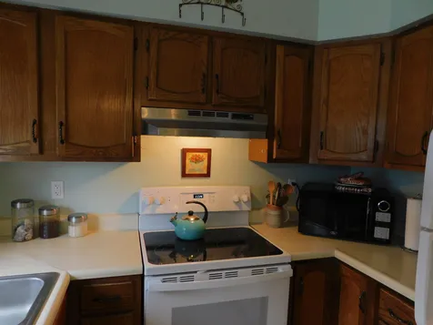 66 Preston Street Hillsborough NH 03244