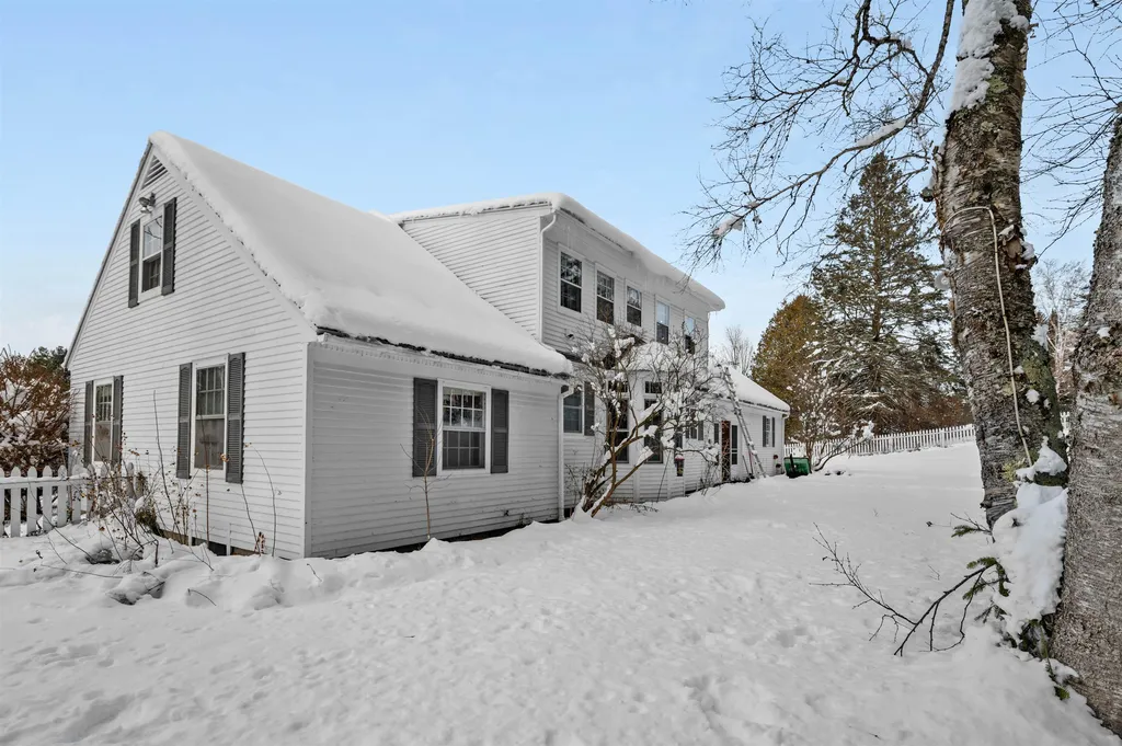 303 Camp Street Barre Town VT 05641-3256