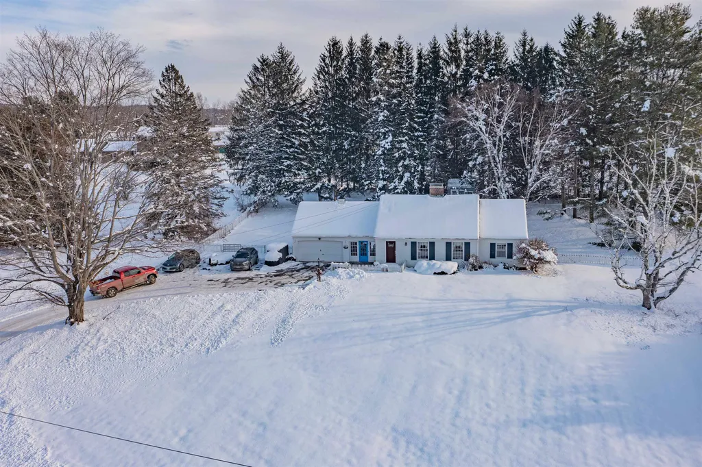 303 Camp Street Barre Town VT 05641-3256