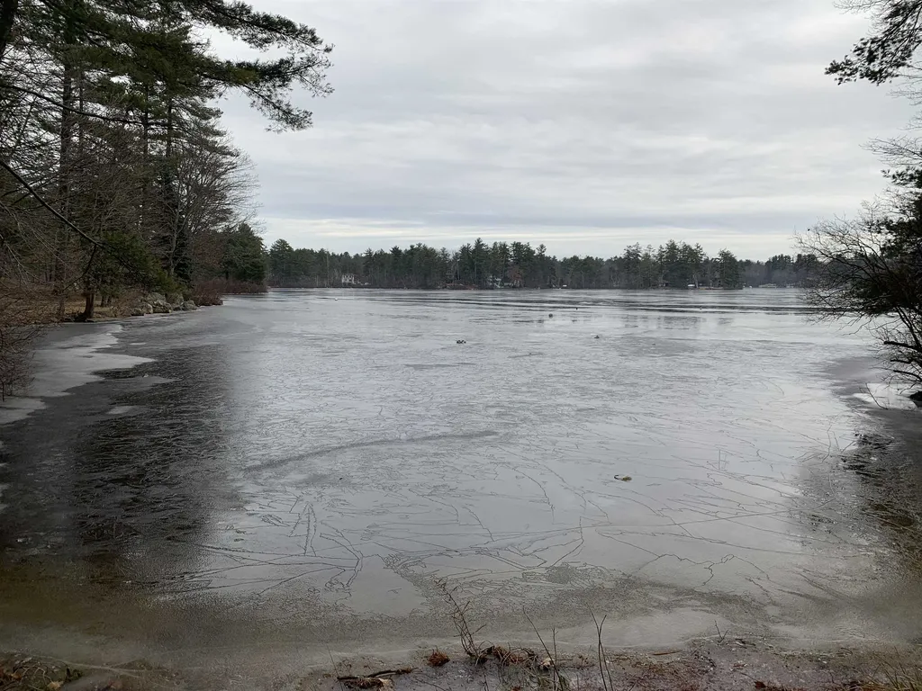 15 Woodhaven Drive Barrington NH 03825