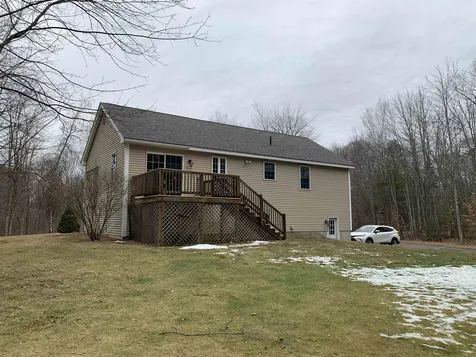 15 Woodhaven Drive Barrington NH 03825