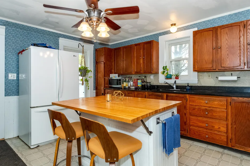 26 Ross Street South Berwick ME 03908