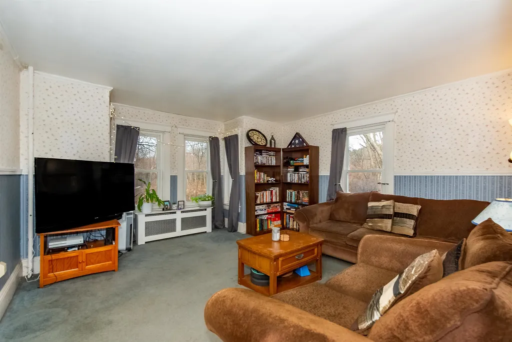 26 Ross Street South Berwick ME 03908