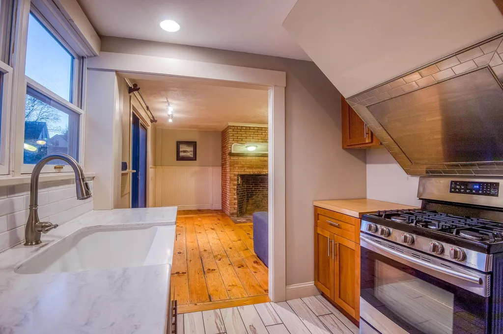 62 Kane Street Portsmouth NH 03801