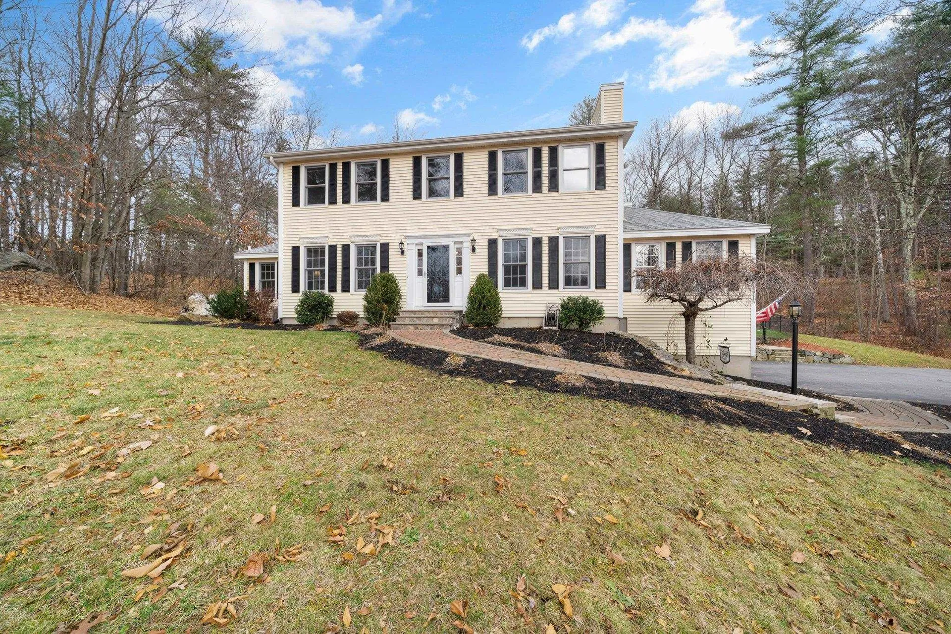 22 Whisper Drive Bedford NH 03110