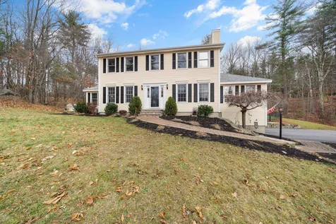 22 Whisper Drive Bedford NH 03110