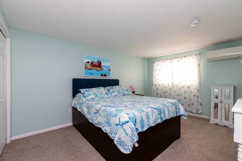 6 Cardinal Court Merrimack NH 03054