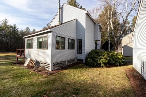 6 Cardinal Court Merrimack NH 03054