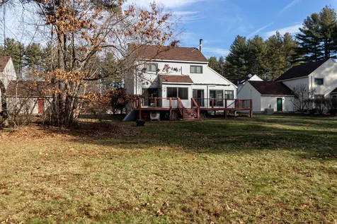 6 Cardinal Court Merrimack NH 03054