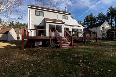 6 Cardinal Court Merrimack NH 03054