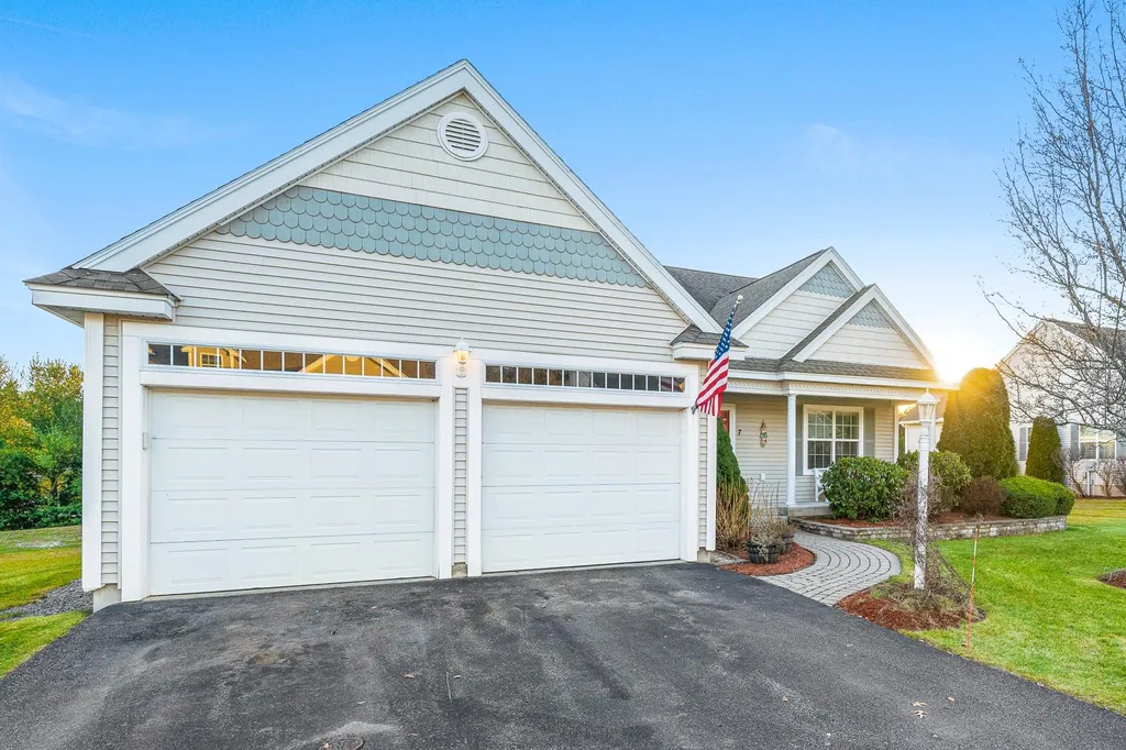 7 Misty Meadow Road Windham NH 03087