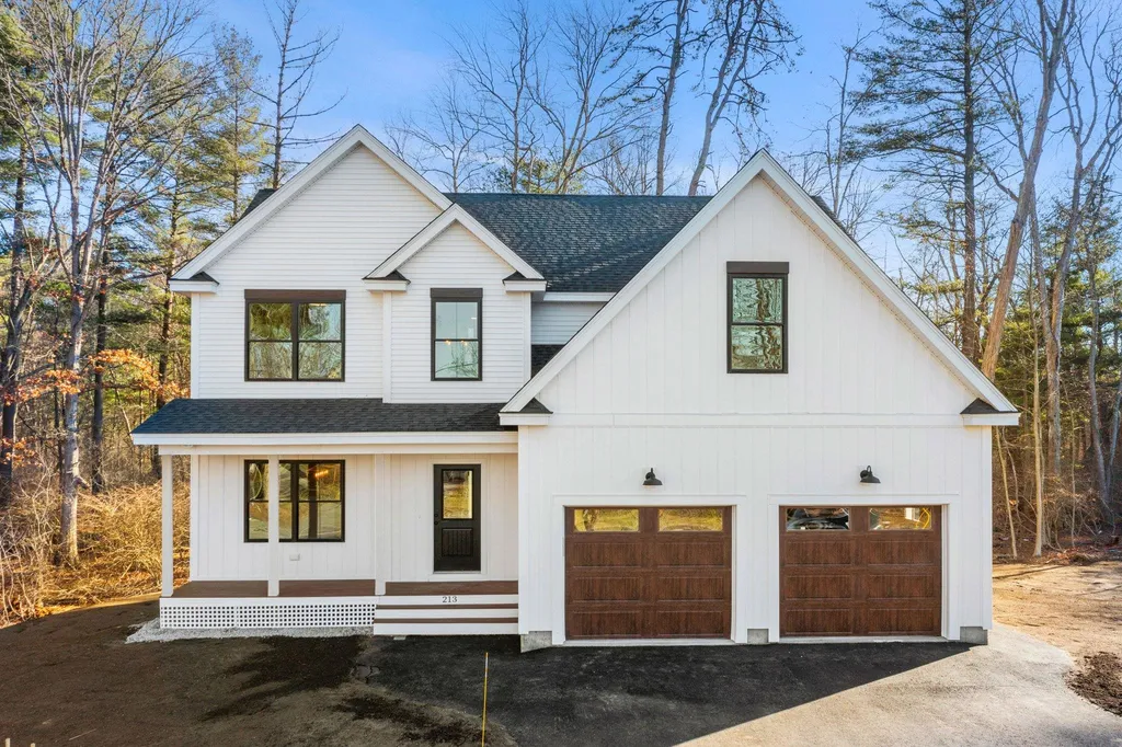 213 Lawrence Road Salem NH 03079