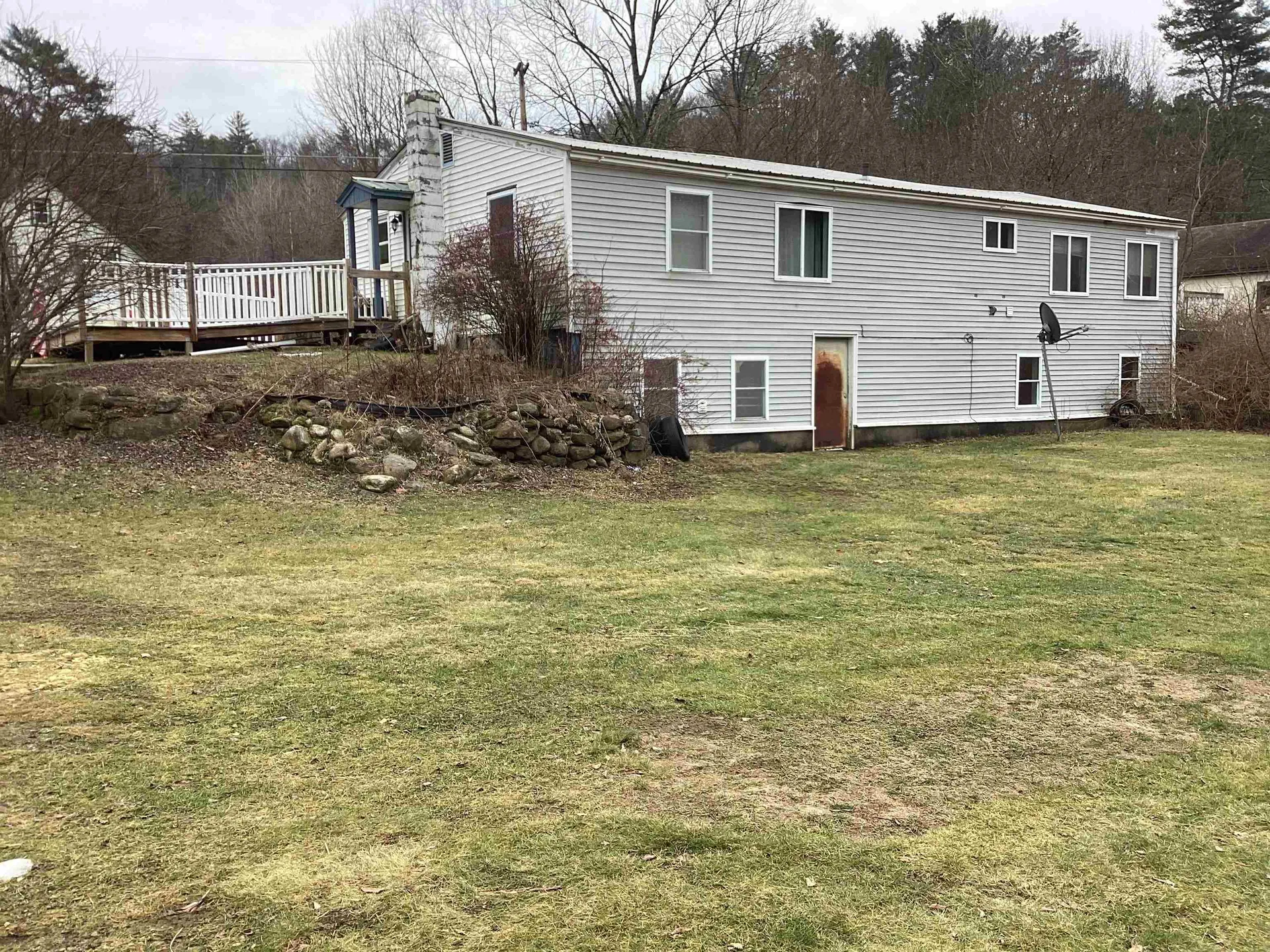 202 Branch Road Roxbury NH 03431