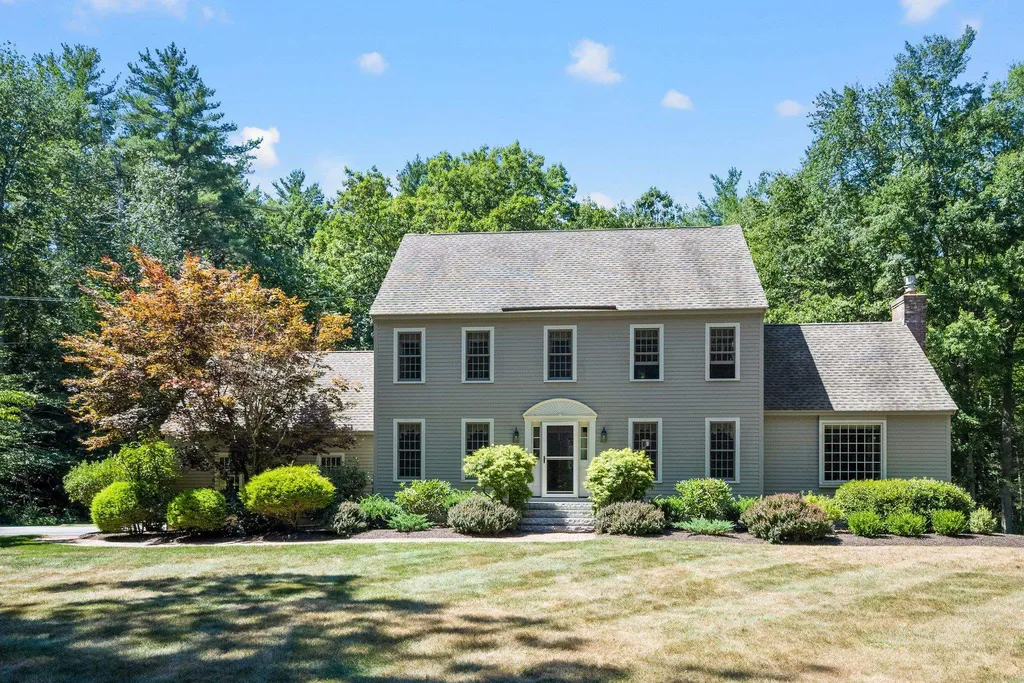 89 Lane Road Chester NH 03036