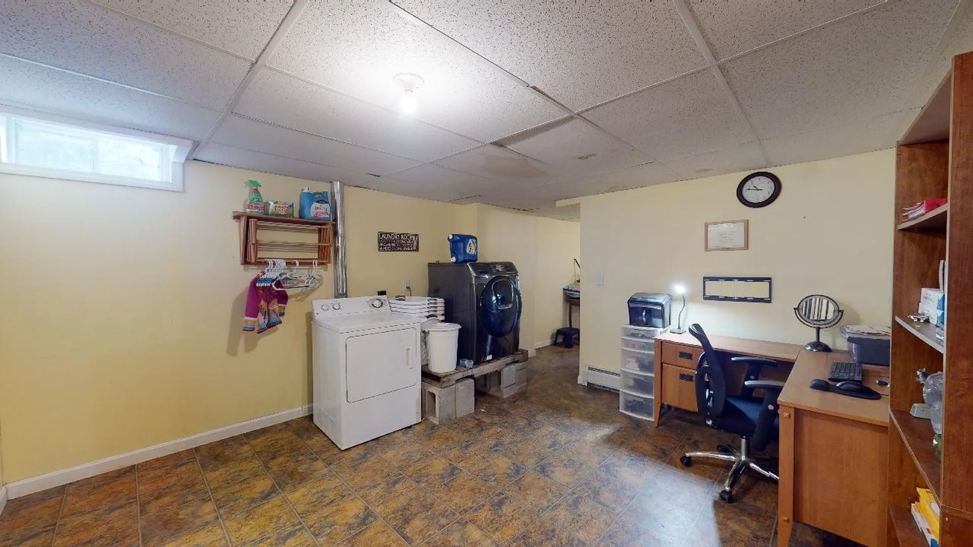 49 Washington Circle Hillsborough NH 03244