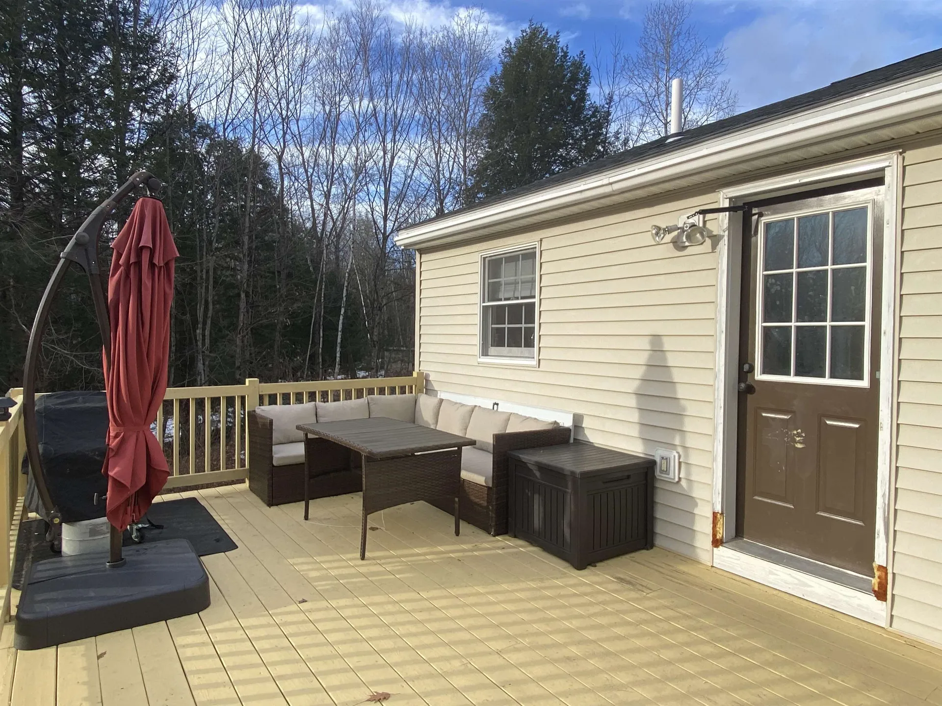 49 Washington Circle Hillsborough NH 03244