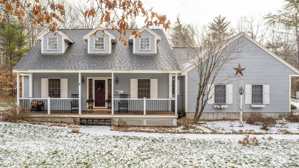 44 Cloudview Drive Moultonborough NH 03254