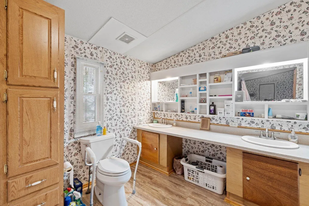 14 Peggy Drive Belmont NH 03220