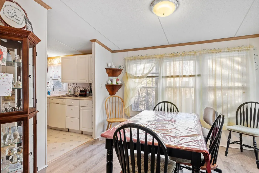 14 Peggy Drive Belmont NH 03220